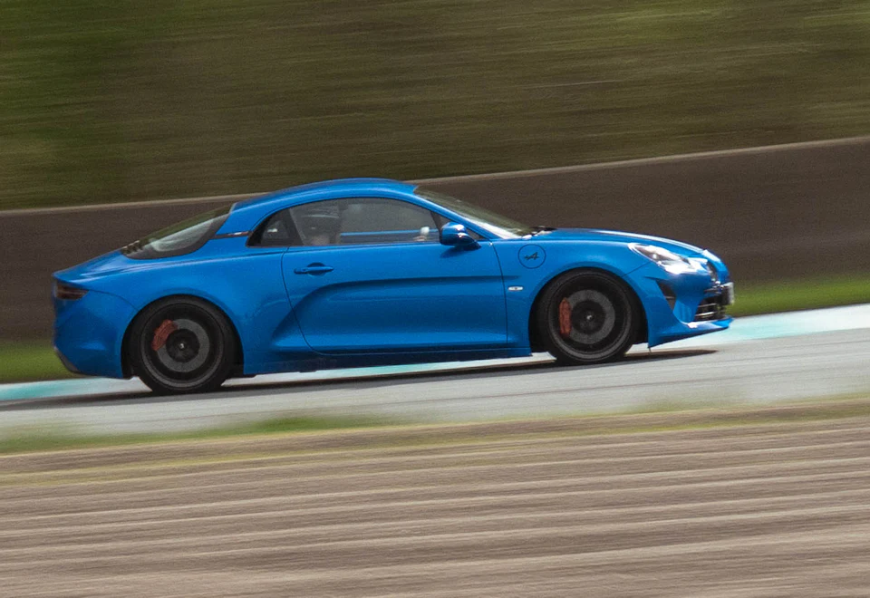 Alpine A110