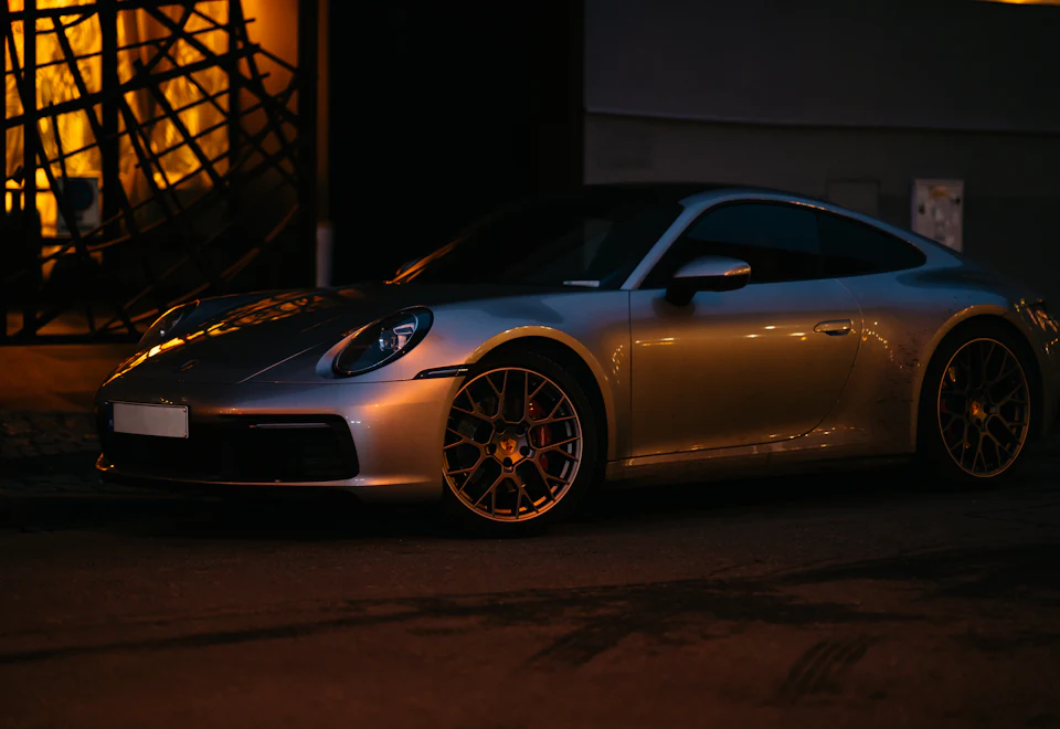 Porsche 911 Carrera